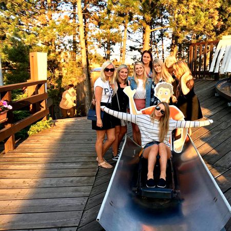Bobsleigh track girls 2.